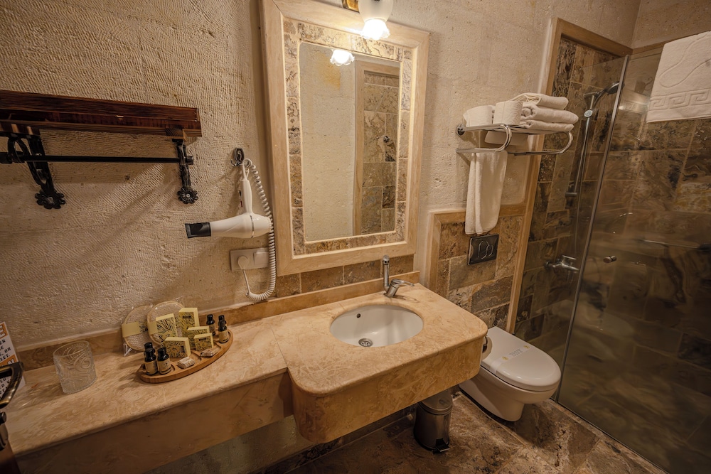 Osmanbey Cave Hotel 48/48