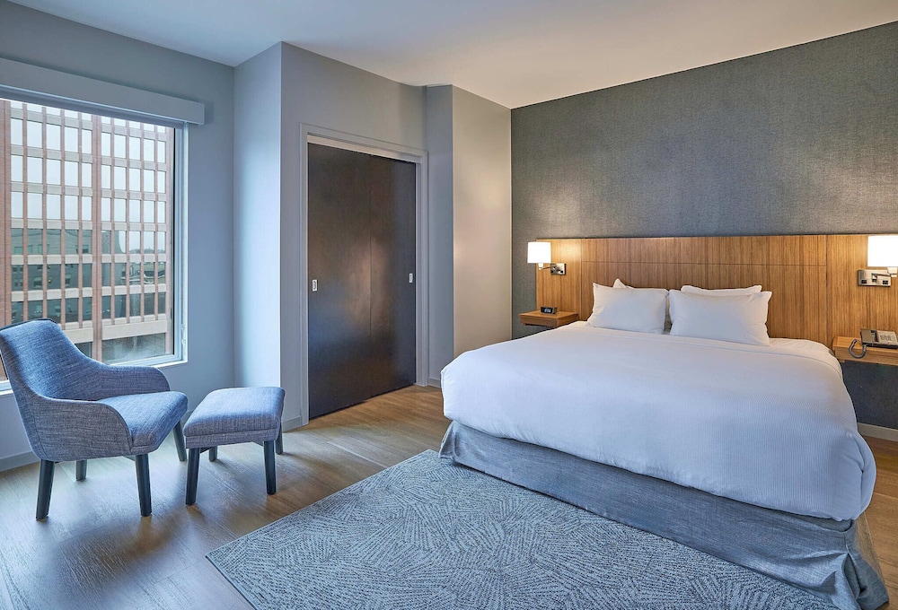 Hyatt Place Portland-Old Port 23/73