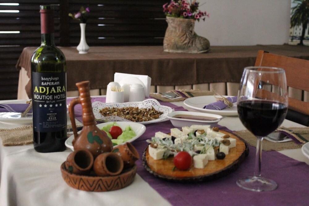 ADJARA BUTIK HOTEL 40/50