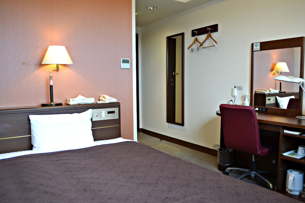 Imari Grand Hotel 9/68