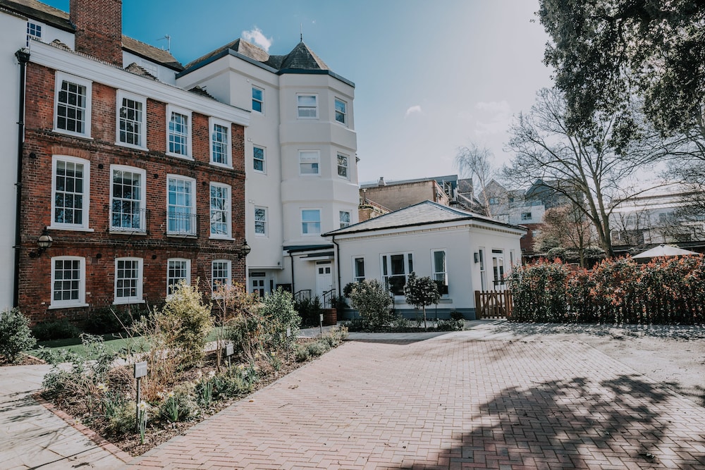 Cavendish House 45/50