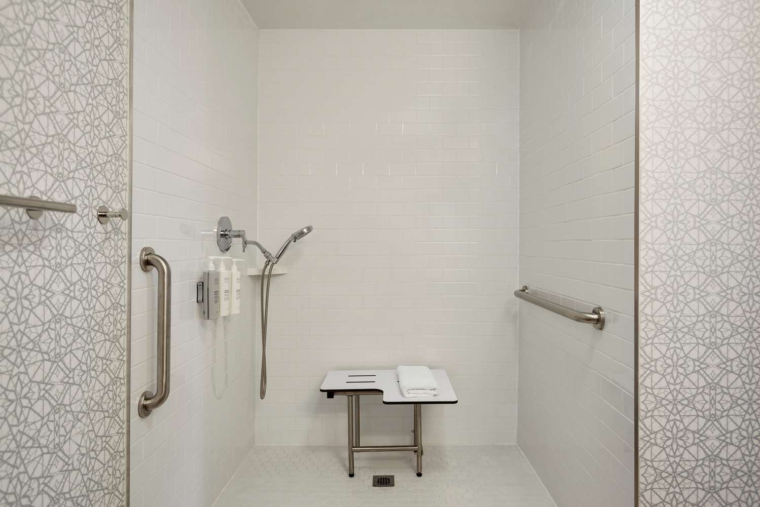Hampton Inn Suites San Marcos 44/44
