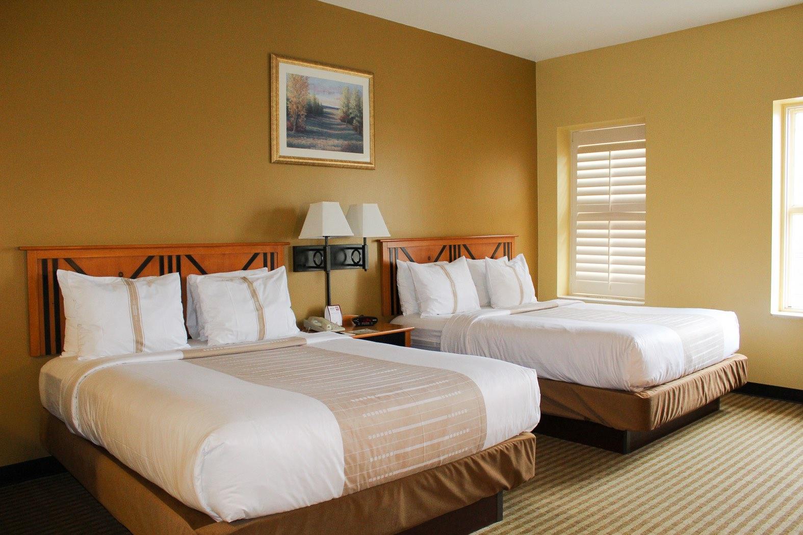 Crockett, 2 Double Beds, Accessible