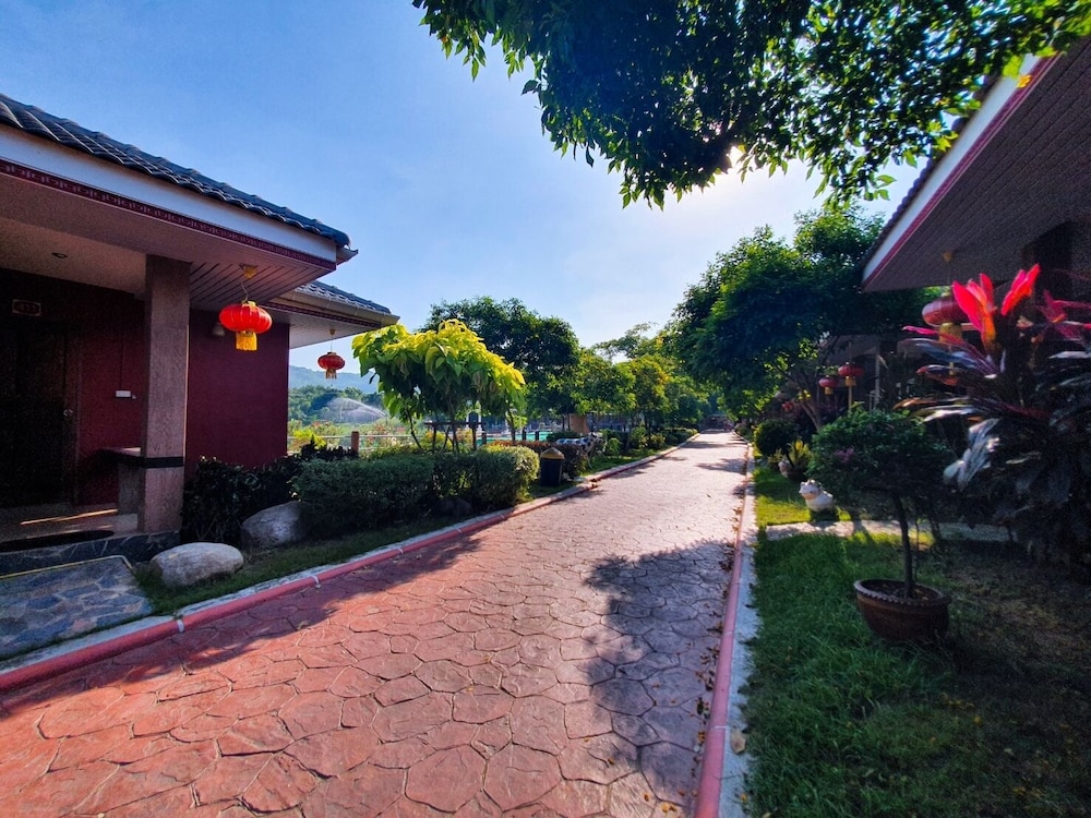 Dream Park Resort 1/75