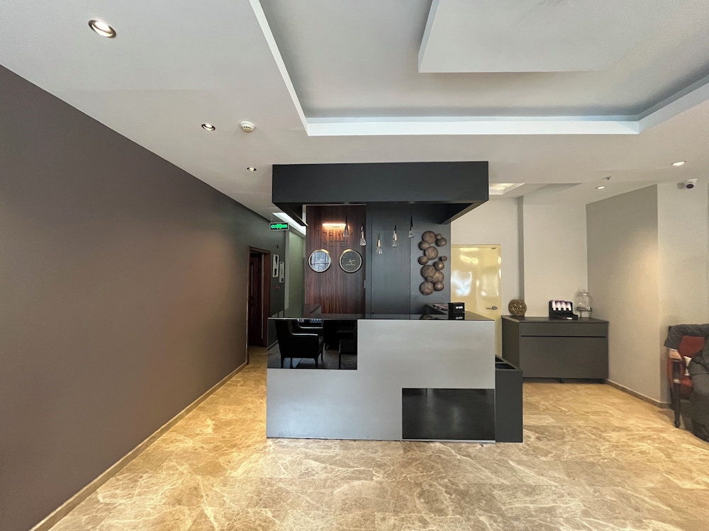 Lobby at Blueway Hotel Historical, ISTANBUL
