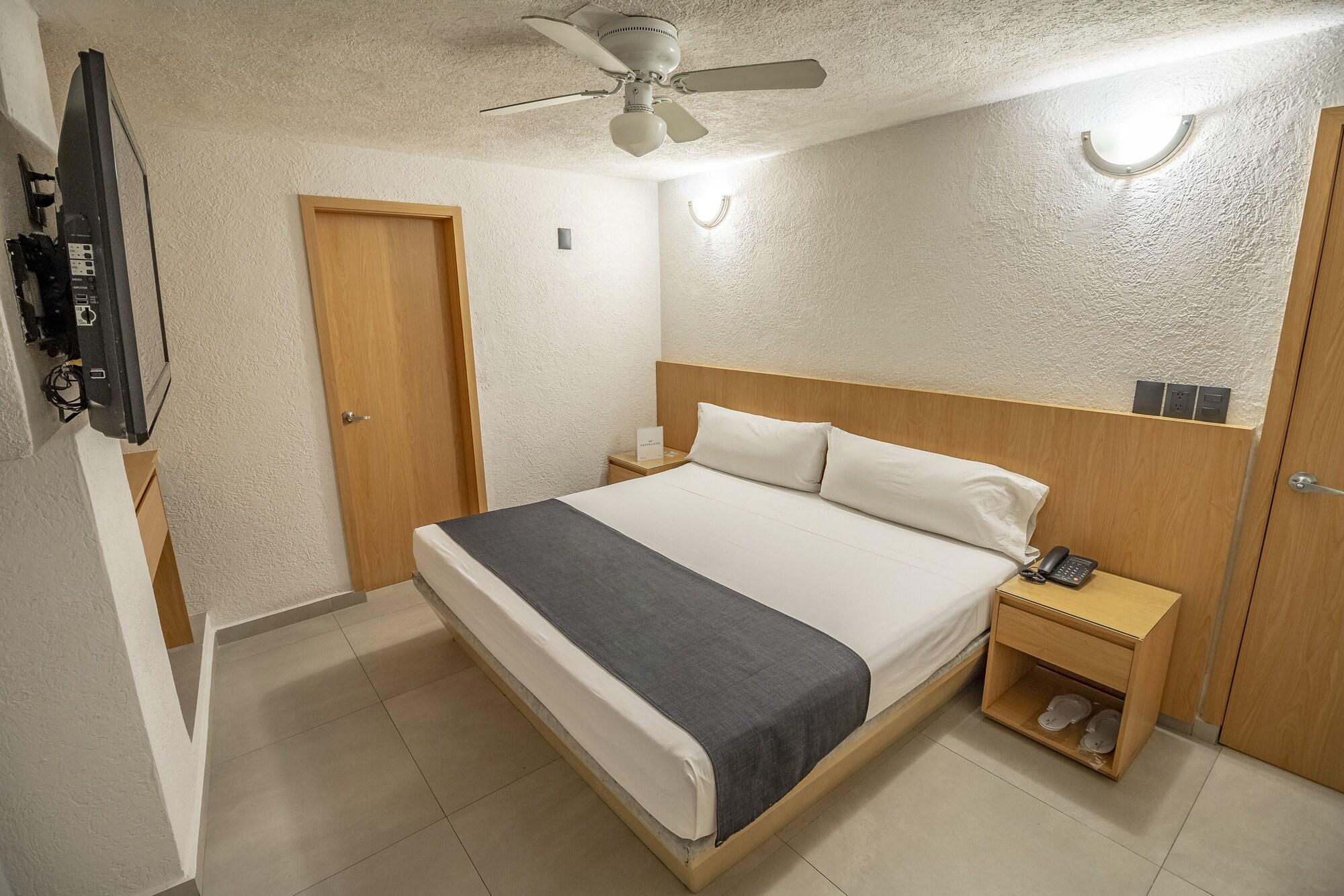 Hotel Emperador 25/55