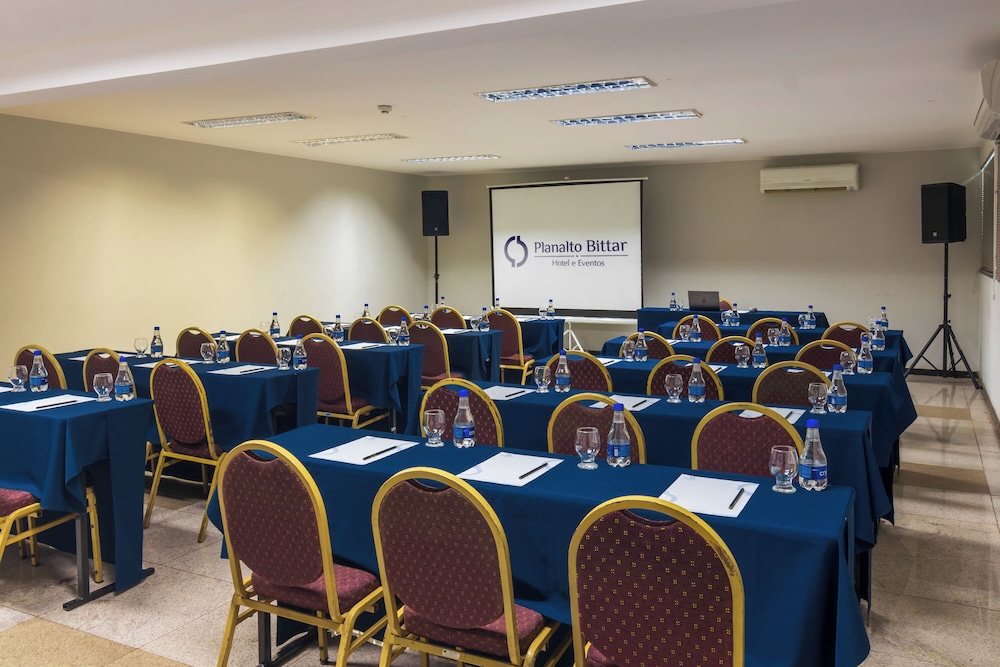 Planalto Bittar Hotel 39/50