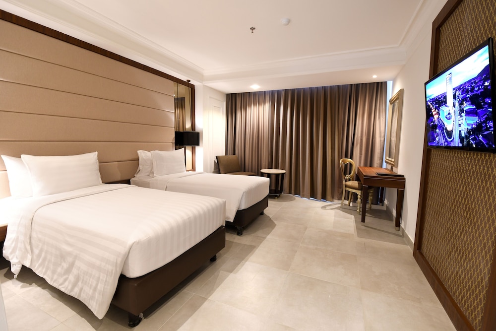 Mahkota Hotel Singkawang 9/20