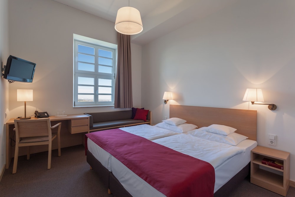 COMFORT, DOUBLE BED