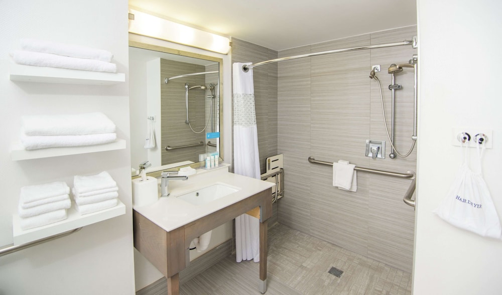 Hampton Inn Jacksonville South/I-95 At Jtb 12/31