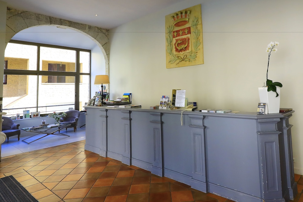 Hotel Le Renoir 4/36