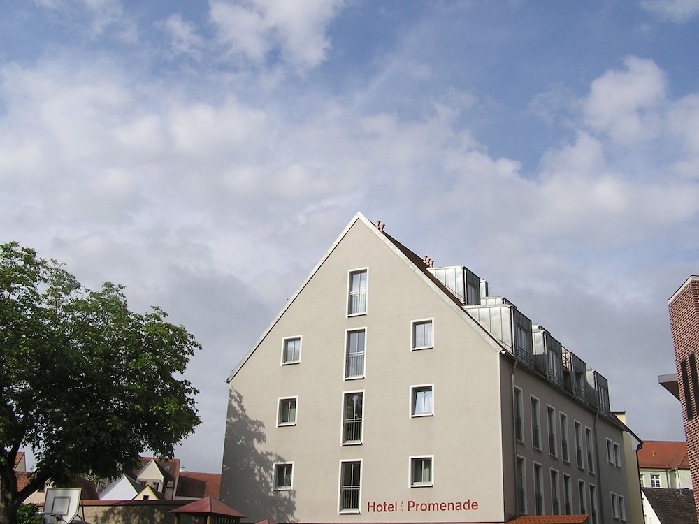 Hotel Zur Promenade 1/27