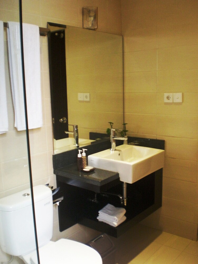 Svarna Suite Seminyak 31/62
