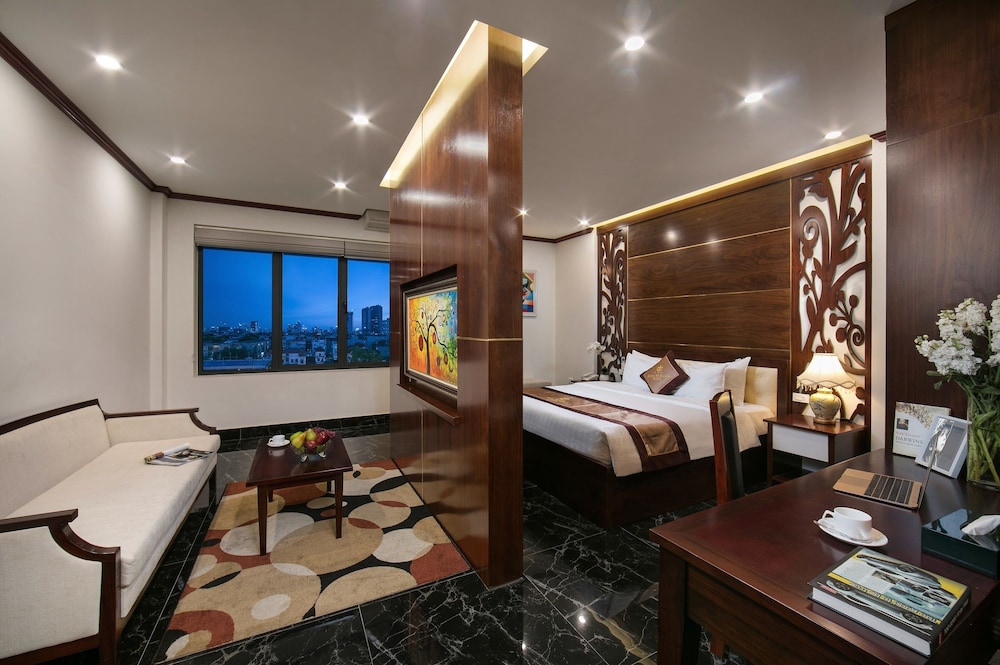 Royal St Hanoi Hotel 11/27