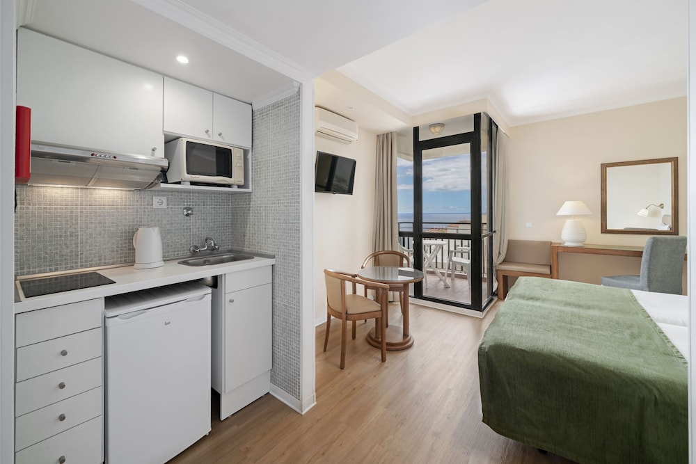 Mimosa Studio Hotel 33/73