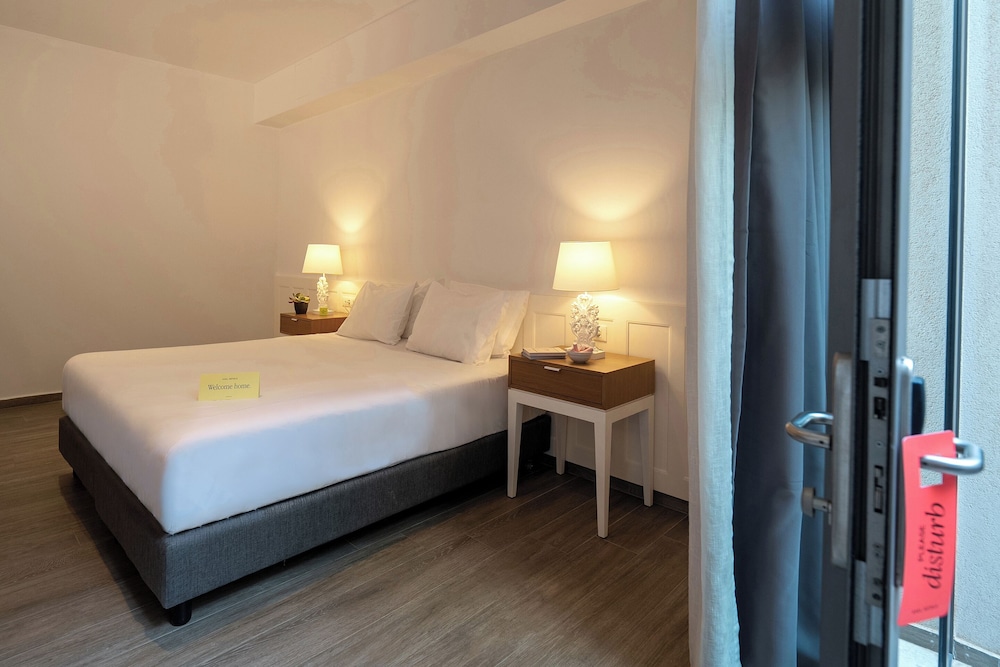غرفة أساسية بسريرين منفصلين مع أريكة، Villaggio Boutique Hotel Hersonissos - Adults Only 5/10