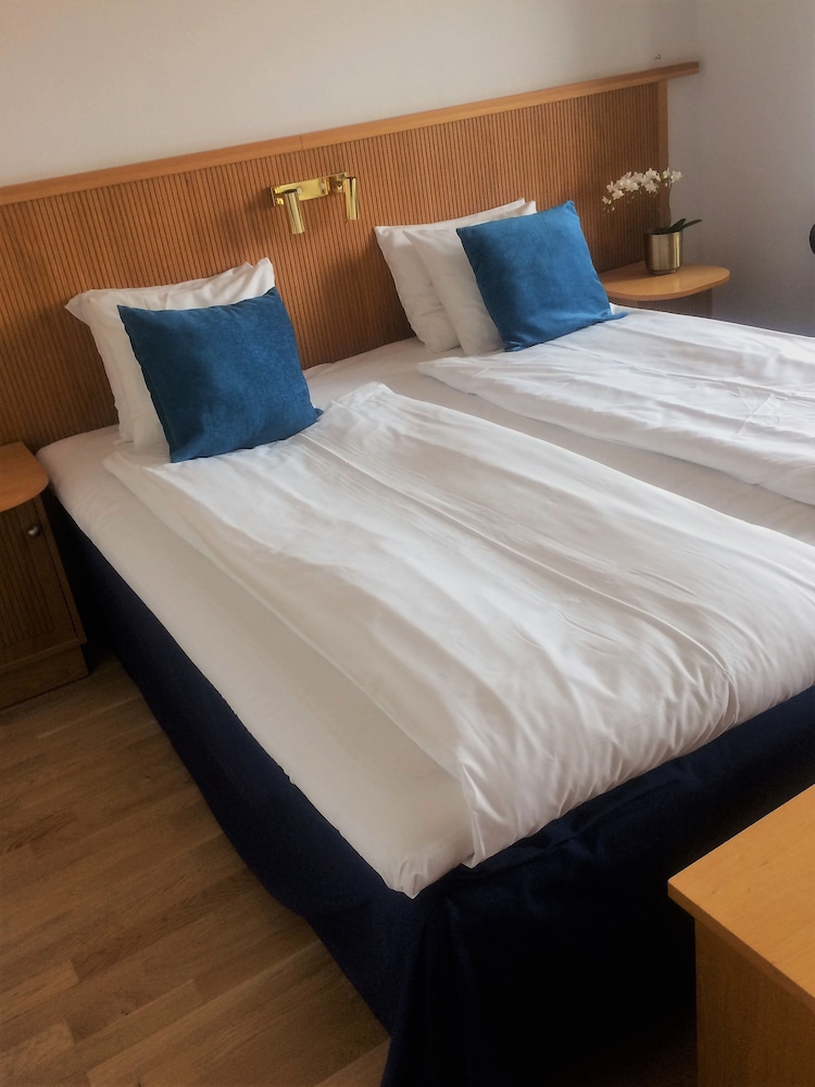 Hotell City 16/55