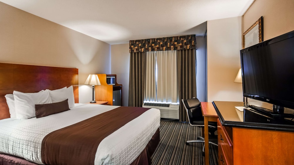 جناح بسرير كينج مع أريكة لذوي الإعاقة، Best Western Plus Twin View Inn & Suites 3/7