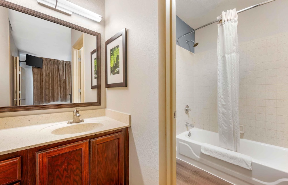 Extended Stay America - Indianapolis -Airport-W Southern Ave 59/60