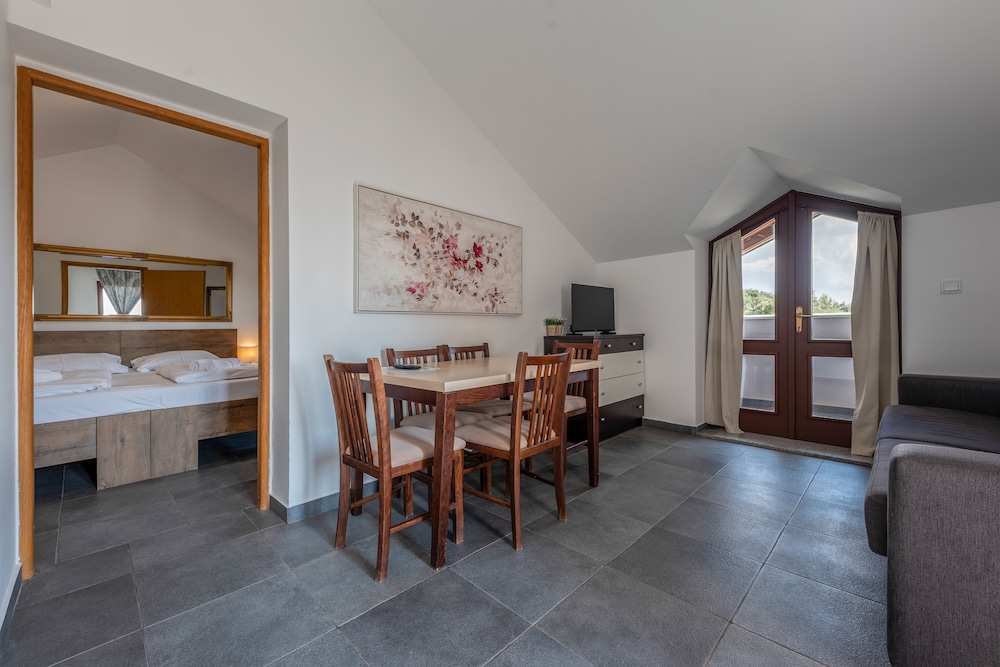 Villa Plat 34/50