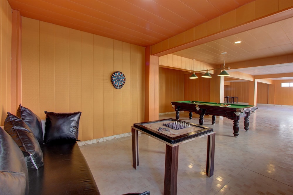 Hill County Resort 10/50