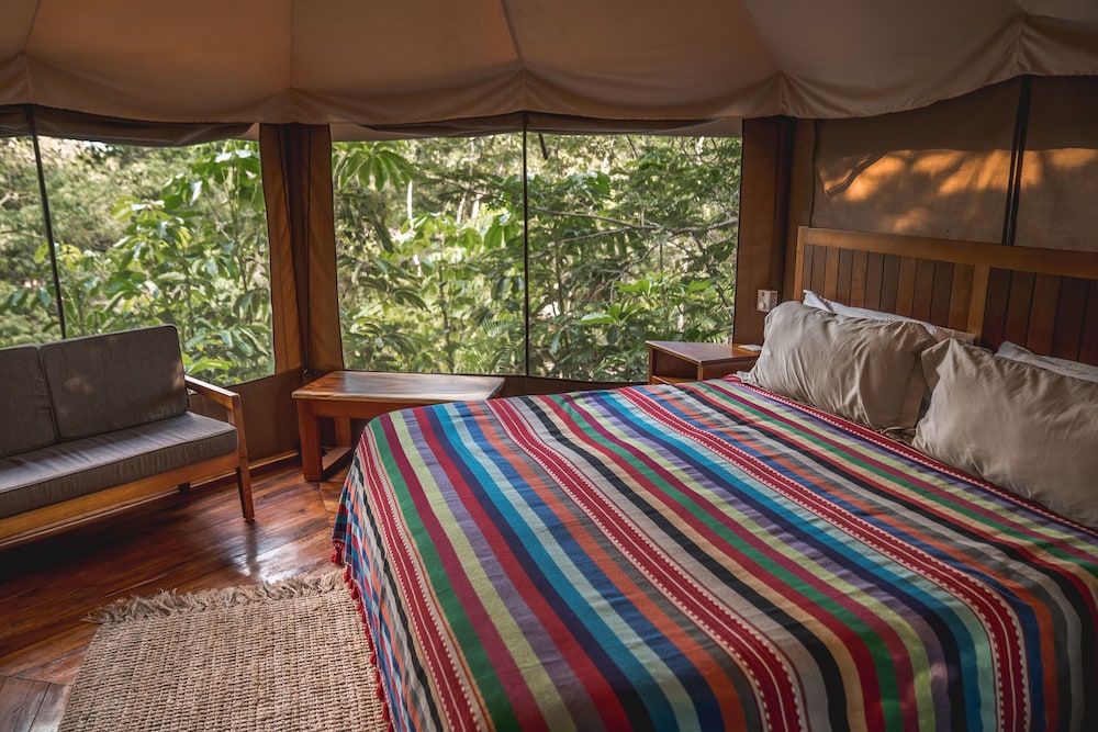 Destino Mio Mayan Jungle Retreat 16/56
