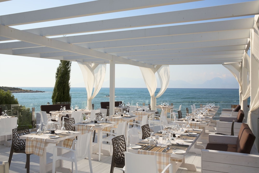 Mareblue Beach Resort 57/74
