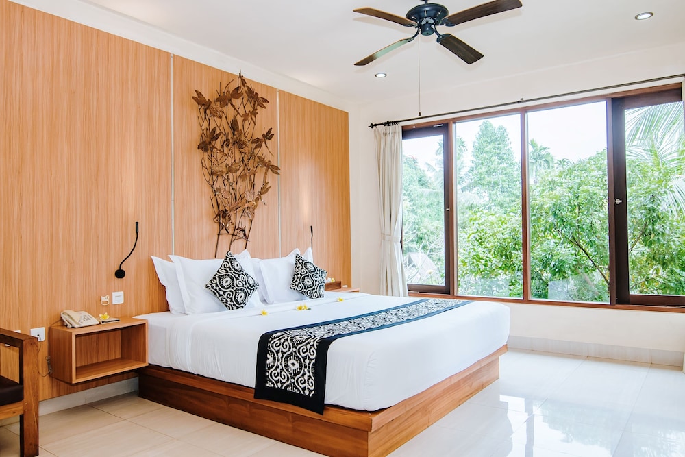 VALLEY, SUITE, BALCONY