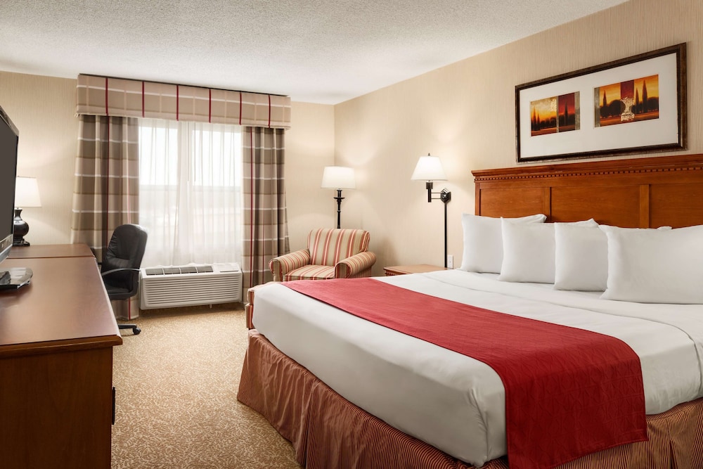 Country Inn & Suites by Radisson, Rossford - Toledo South 7/28