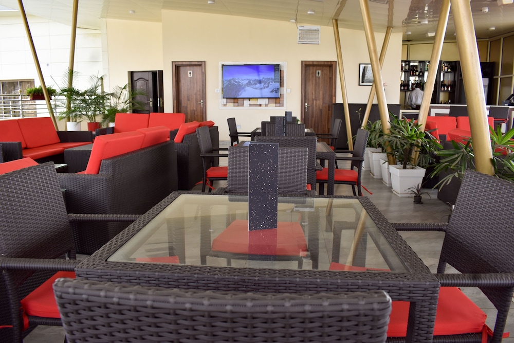 Qualibest Grand Hotels 40/52