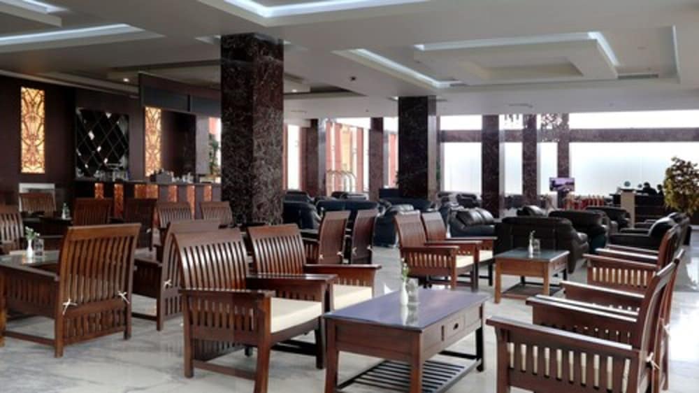 M Bahalap Hotel Palangkaraya 60/67