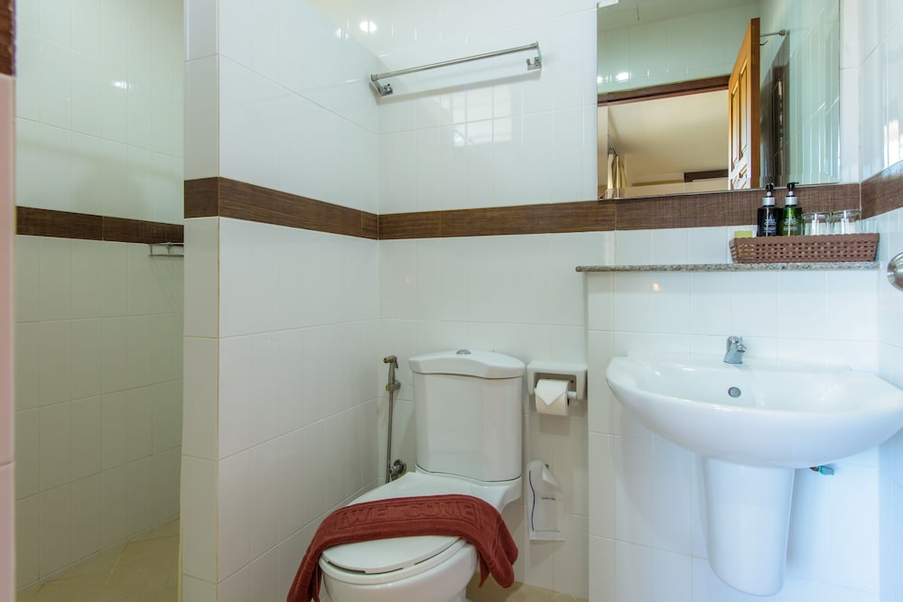 Baan Grood Arcadia Resort and Spa 74/76