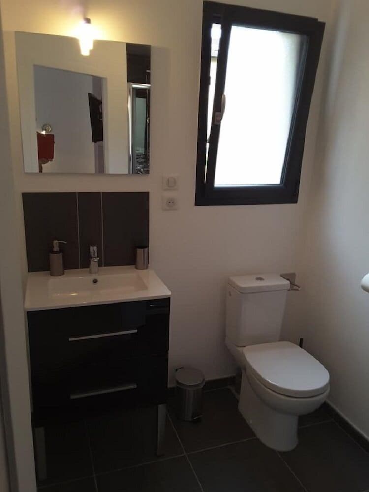 Villa vi Lyon Est Chambres d Hotes 30/35