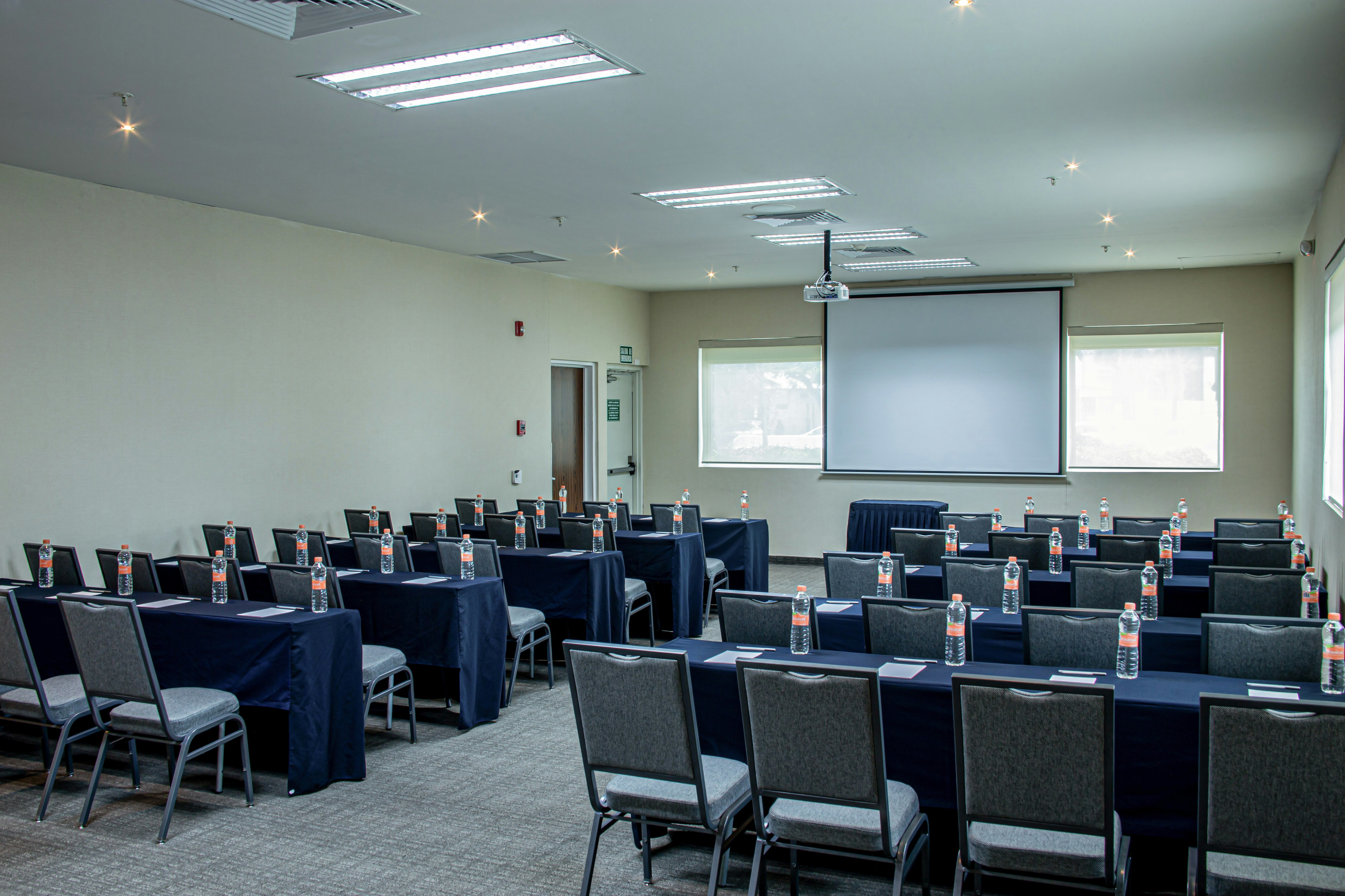 Hampton Inn by Hilton Guadalajara/Expo 42/48