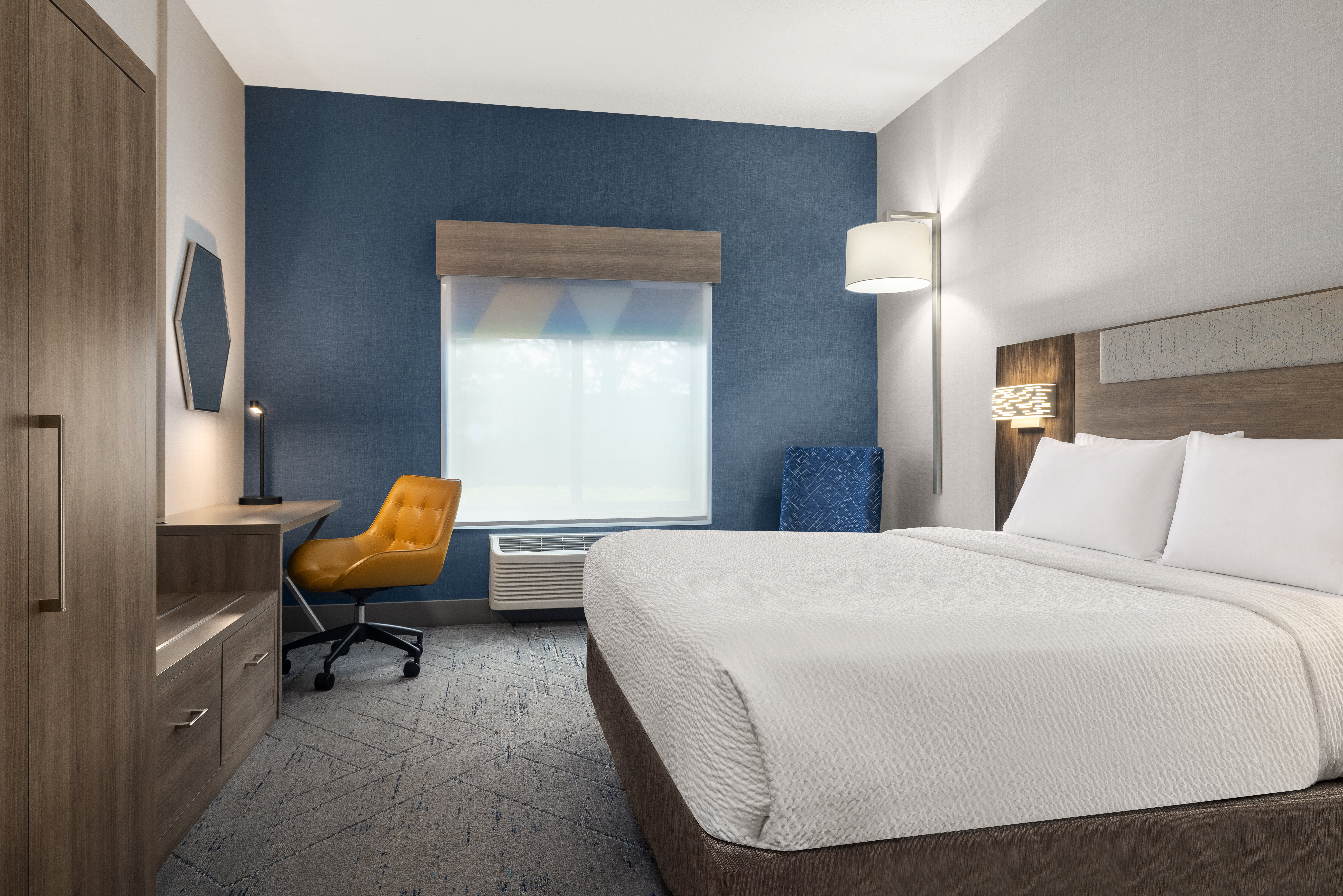 Holiday Inn Express Suites Buford Ne Lake Lanier Area 22/75