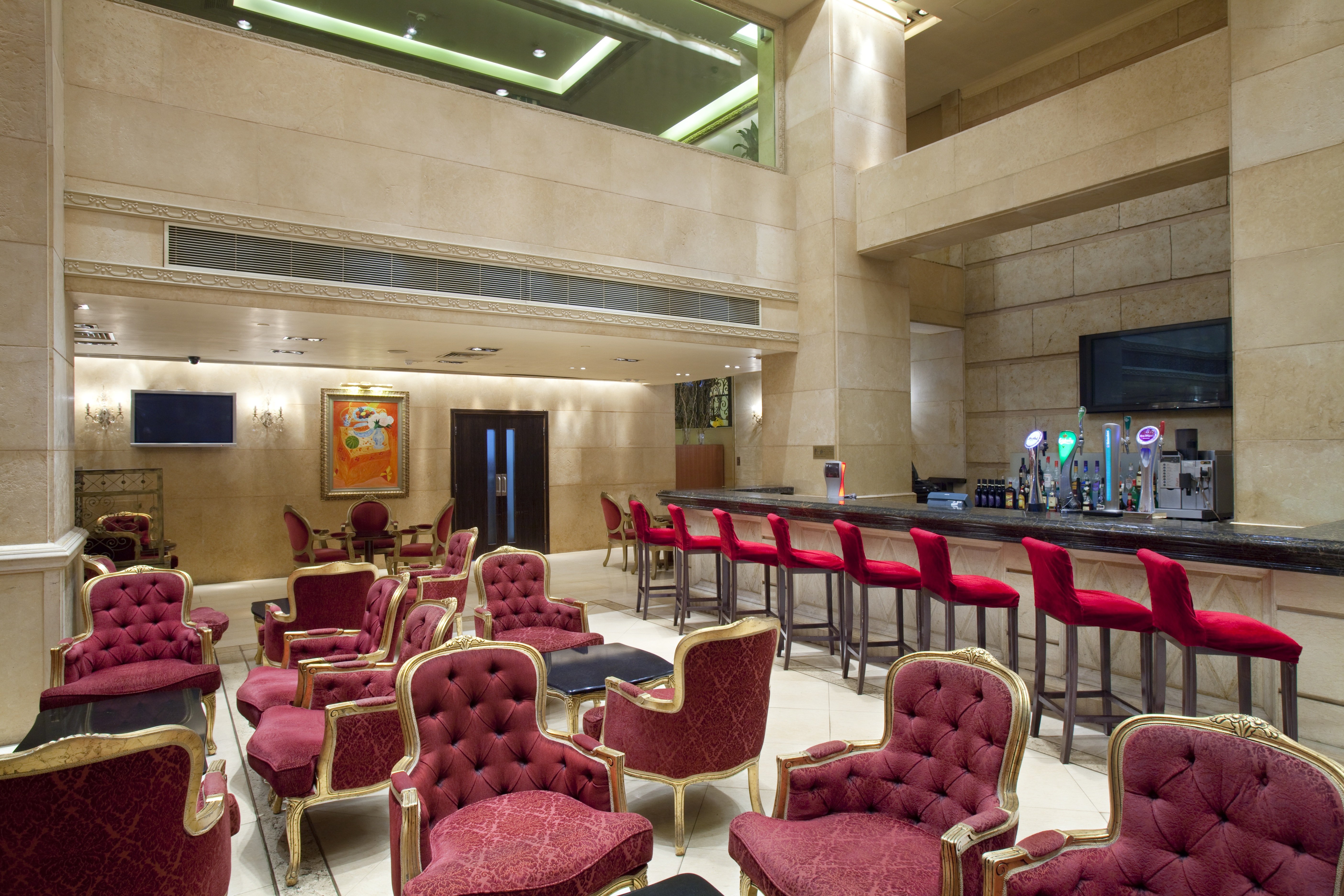 HOLIDAY INN MACAU 51/79