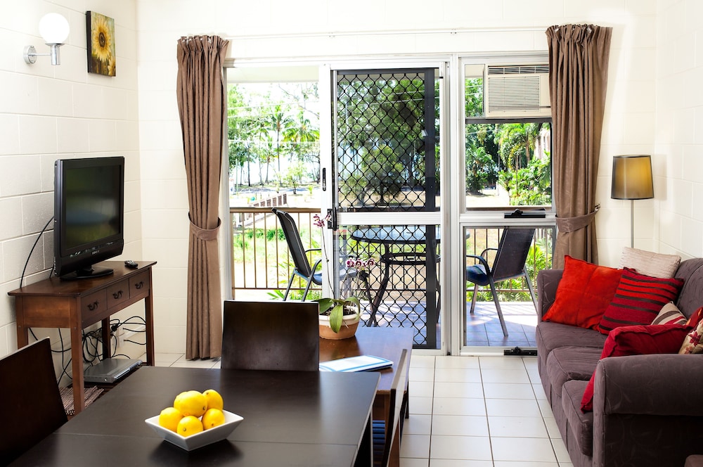 CLIFTON SANDS HOLIDAY APARTMENTS 32/49