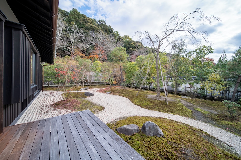 AOI Suites at Nanzenji Kan-un-an 80/92