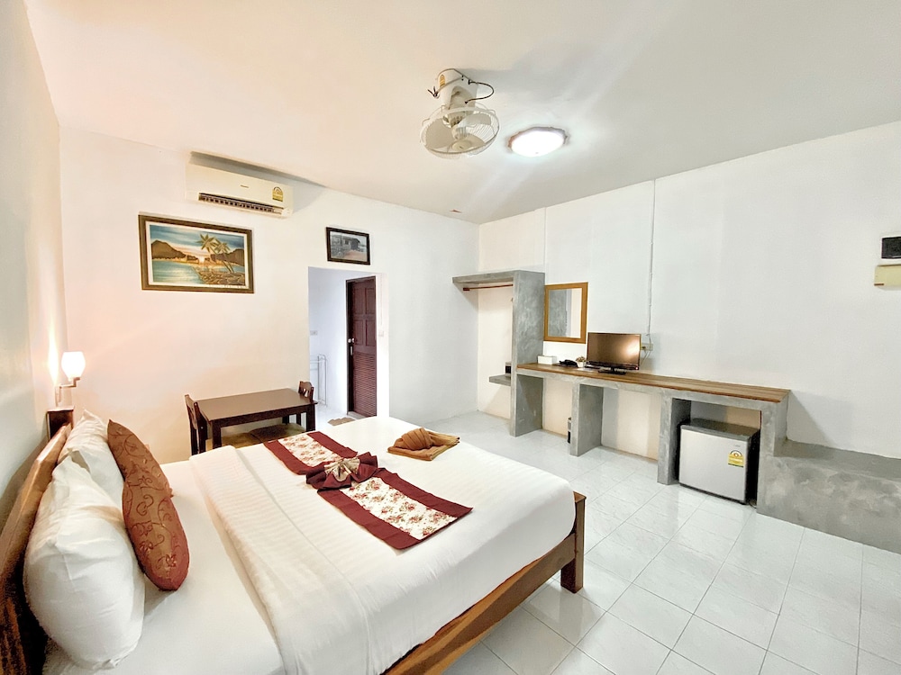 Hatzanda Lanta Resort 25/64