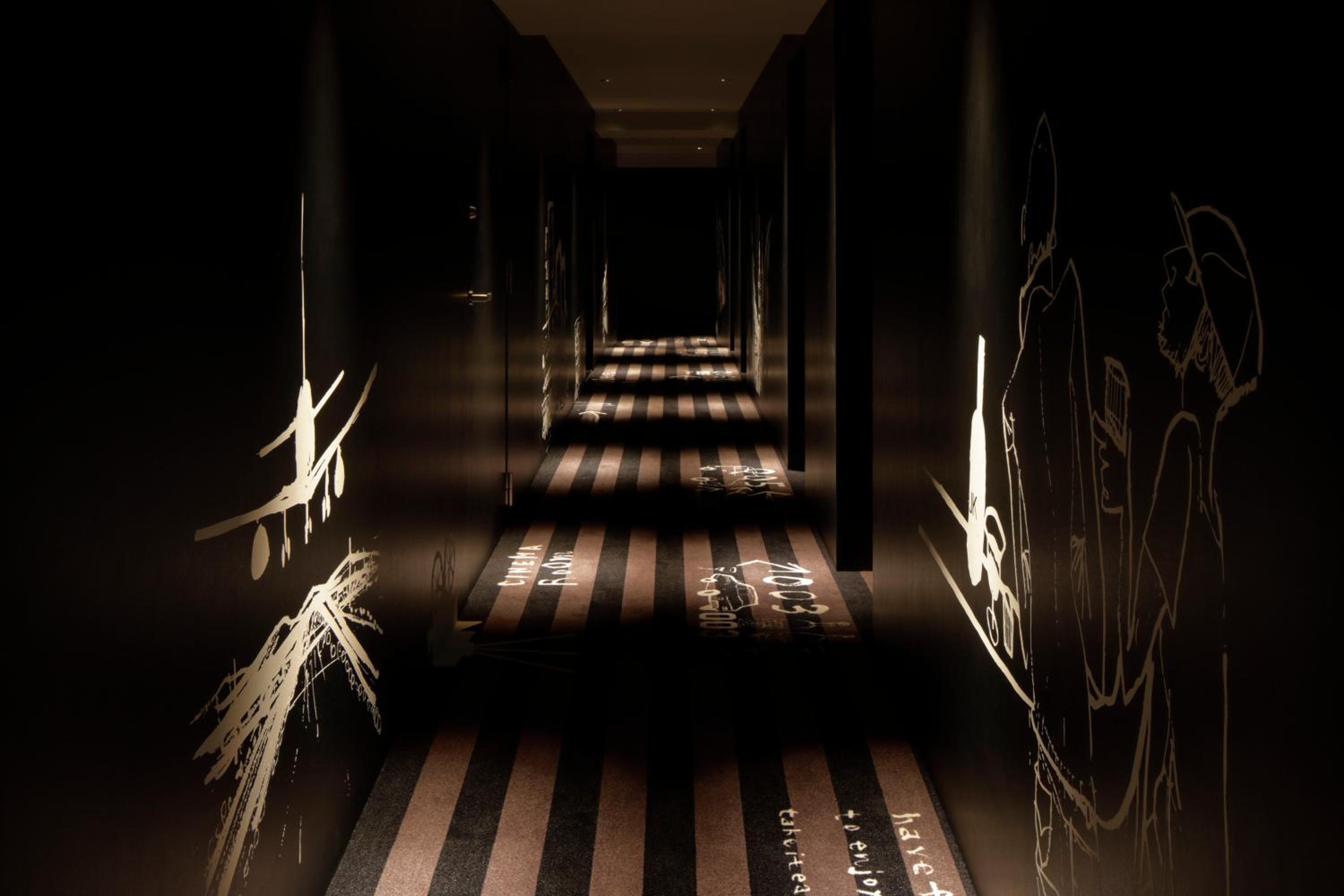 Third Place Hotel 2/41