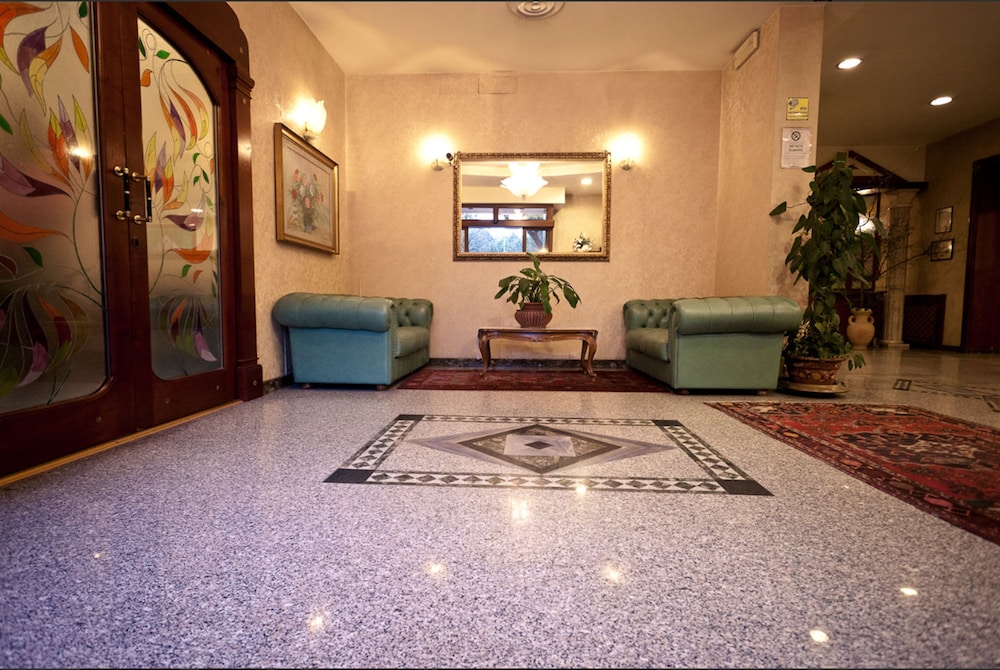 Ambra Palace Hotel Pescara 35/46