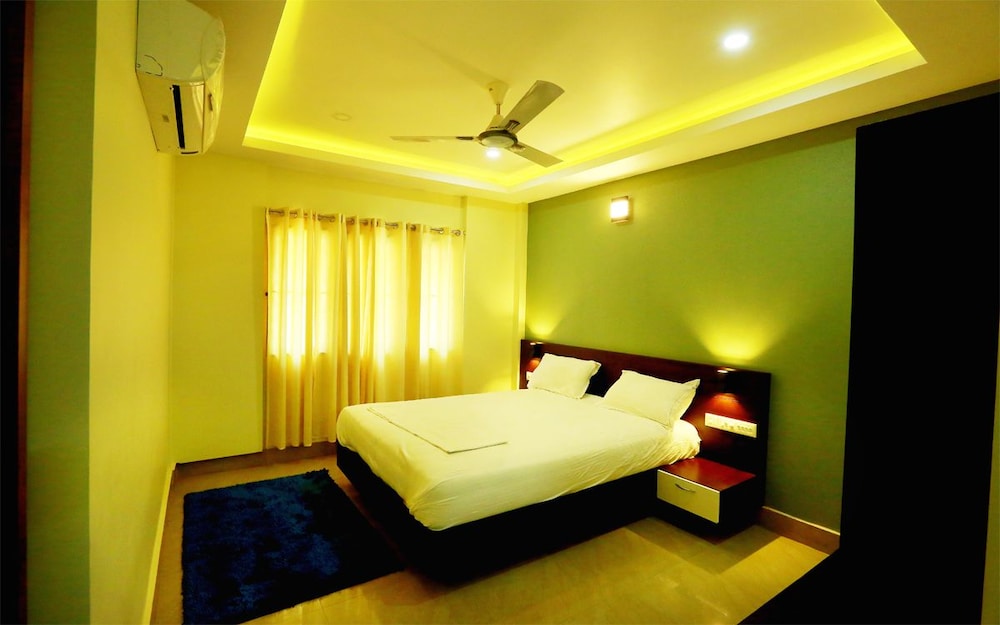 Hotel Brahmaputhra 16/33