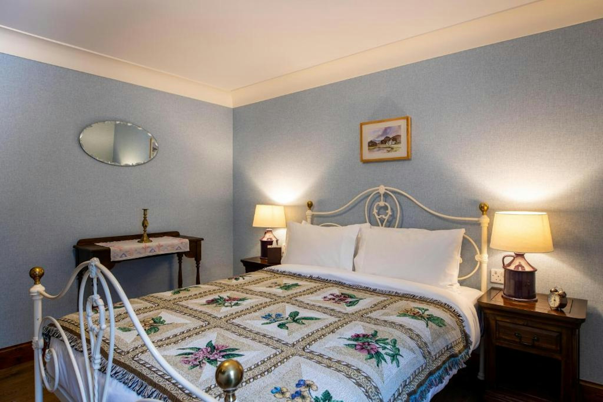 The Whispering Pine Lodge Ex Letterfinlay Lodge Hotel 11/33