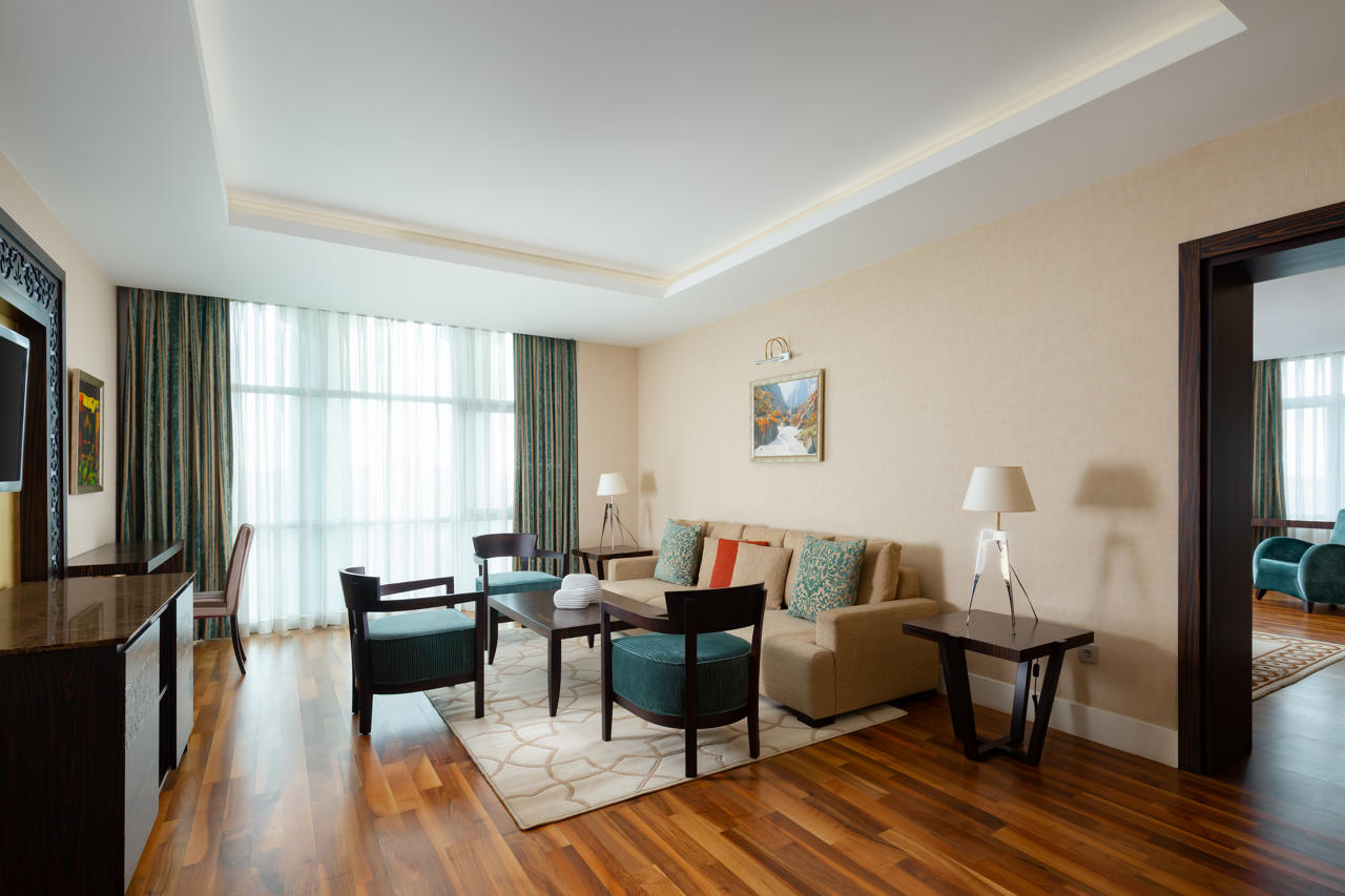 Badamdar Hotel and Residences 62/65