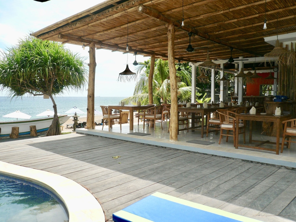 Vienna Beach Resort 53/69