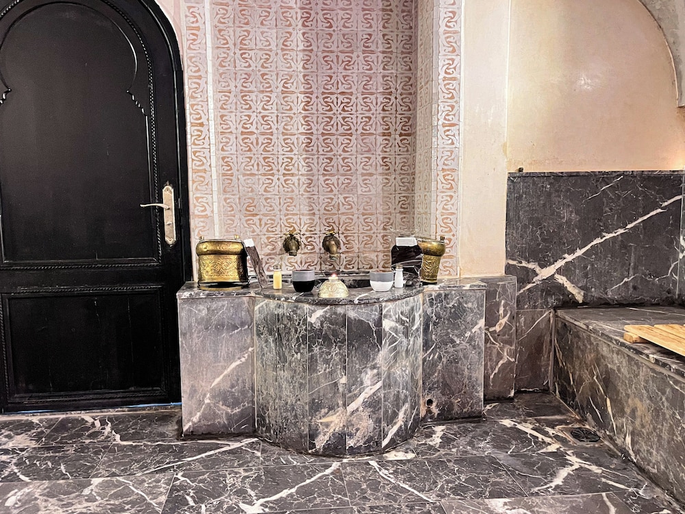 RIAD AL RIMAL 7/50