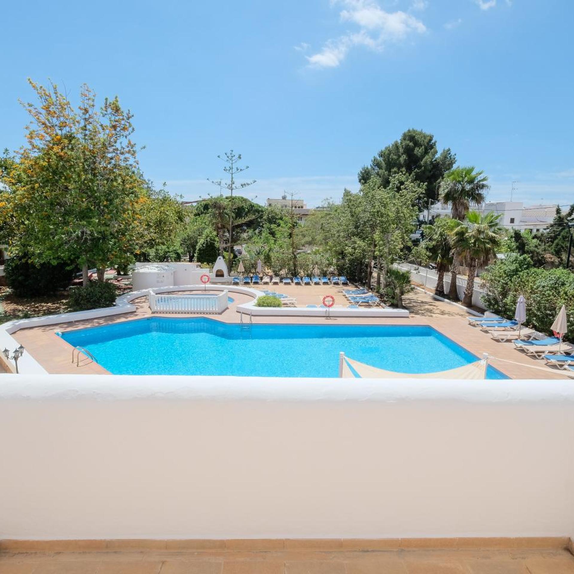 Azuline Apartamentos Can Sanso 14/23