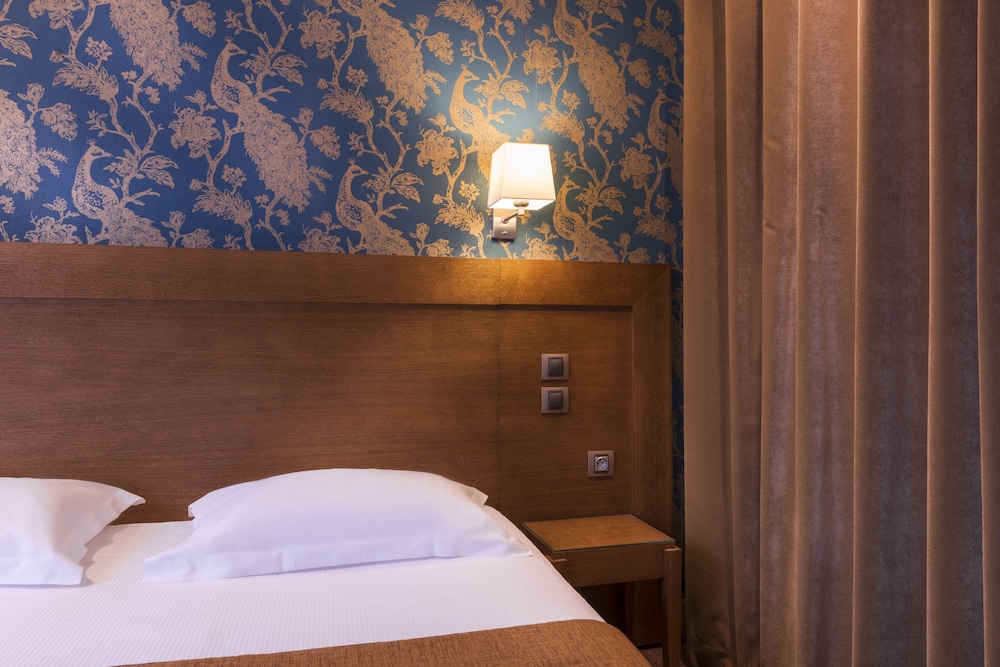 Hotel Volney Opera 30/44