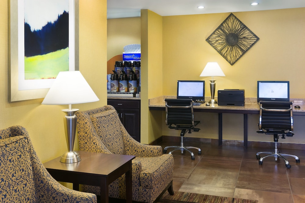 Holiday Inn Express & Suites Sandy - South Salt Lake City, an IHG Hotel 47/56
