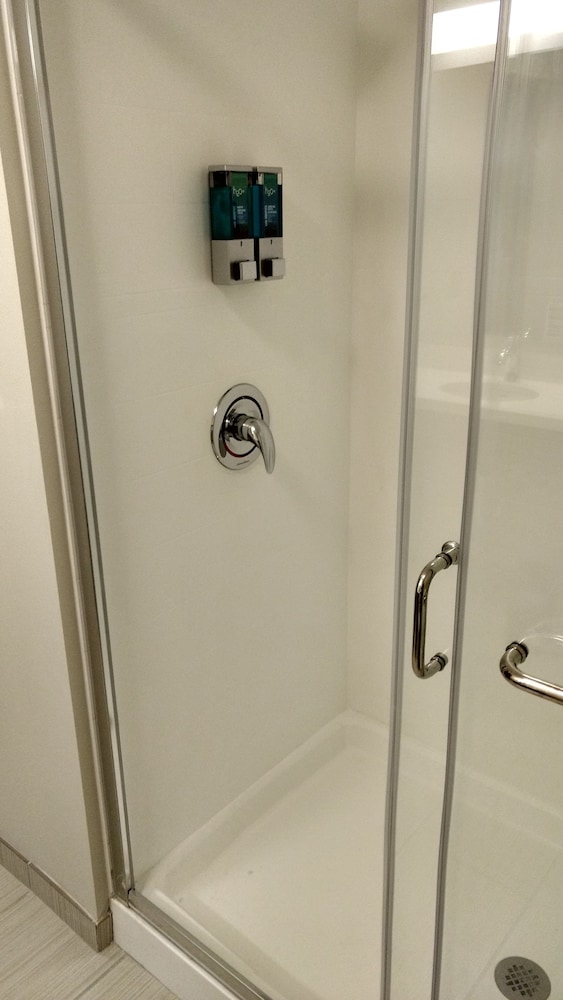 Extended Stay America Suites Rock Hill 35/64